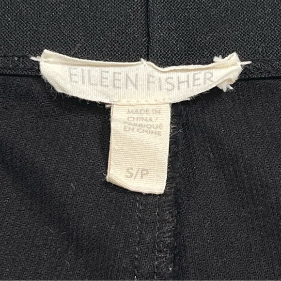 Eileen Fisher Woman’s Black Corduroy Organic Cotton Blend Slim Pants Size S/P - Picture 2 of 12